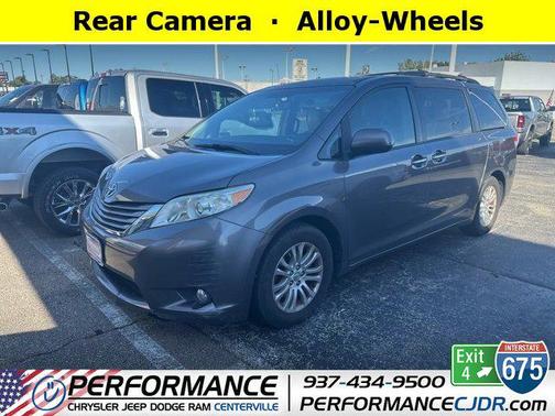 2012 Toyota Sienna XLE