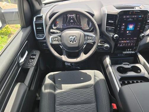 Bright White Clearcoat 2026 RAM 1500 Big Horn/Lone Star