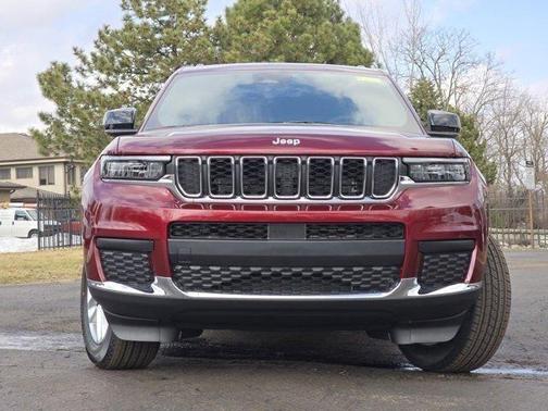 2026 Jeep Grand Cherokee L Laredo