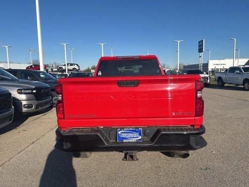 2022 Chevrolet Silverado 2500 Custom