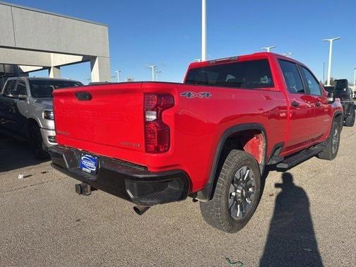 2022 Chevrolet Silverado 2500 Custom