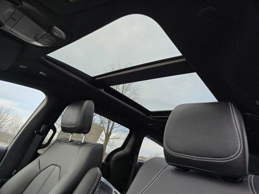 2025 Chrysler Pacifica L