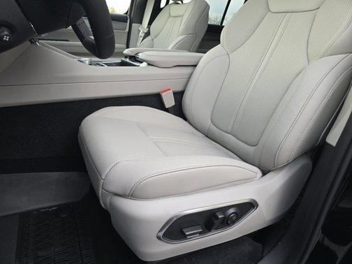 2025 Jeep Wagoneer Series II