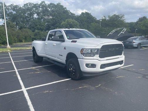 Bright White Clearcoat 2021 RAM 3500 Big Horn