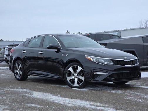 2019 Kia Optima S