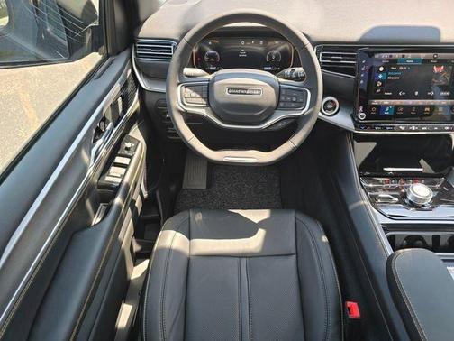 High Gloss Black 2026 Jeep Grand Wagoneer 85th Anniversary