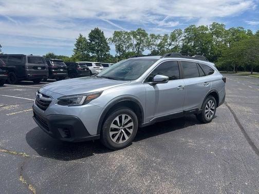 Ice Silver Metallic 2020 Subaru Outback Premium