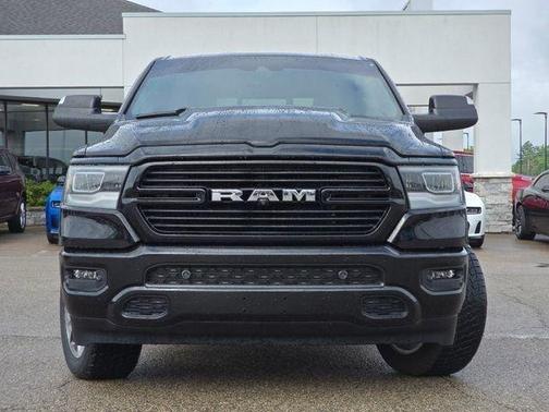 Diamond Black Crystal Pearlcoat 2023 RAM 1500 Laramie