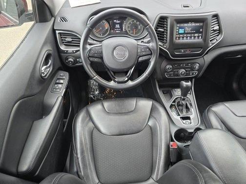 2019 Jeep Cherokee Altitude