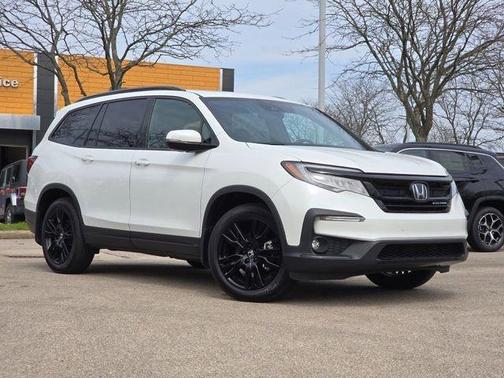 White 2021 Honda Pilot Black Edition