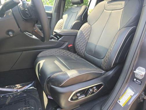 Baltic Gray Metallic Clearcoat 2025 Jeep Grand Cherokee Summit