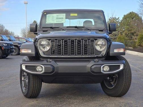 2026 Jeep Gladiator Sport