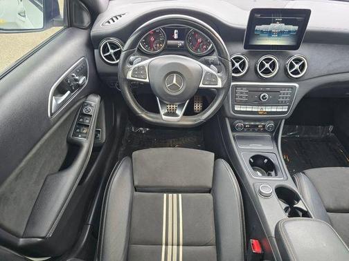 White 2018 Mercedes-Benz GLA 250 4MATIC
