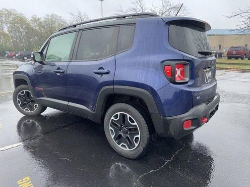 2016 Jeep Renegade Trailhawk