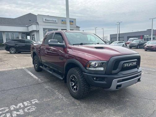 Delmonico Red Pearlcoat 2018 RAM 1500 Rebel