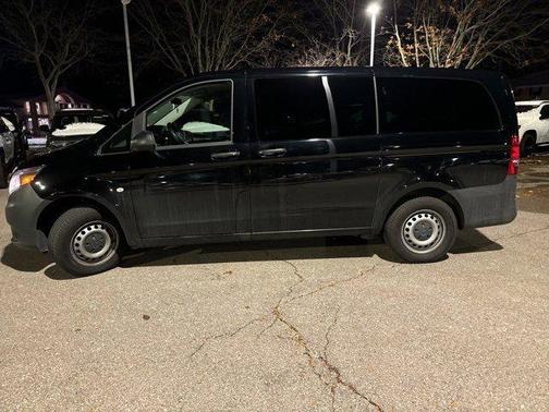 2021 Mercedes-Benz Metris Base