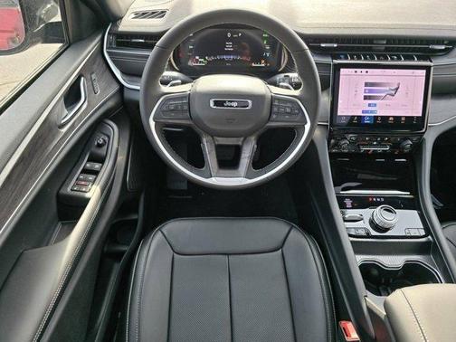 2025 Jeep Grand Cherokee 4xe