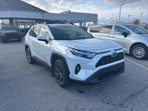 2024 Toyota RAV4 Hybrid XLE Premium