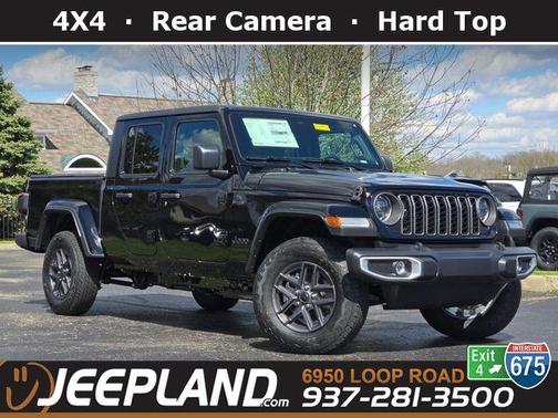 Black Clearcoat 2026 Jeep Gladiator Sport S