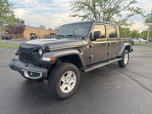 Granite Crystal Metallic Clearcoat 2020 Jeep Gladiator Sport S