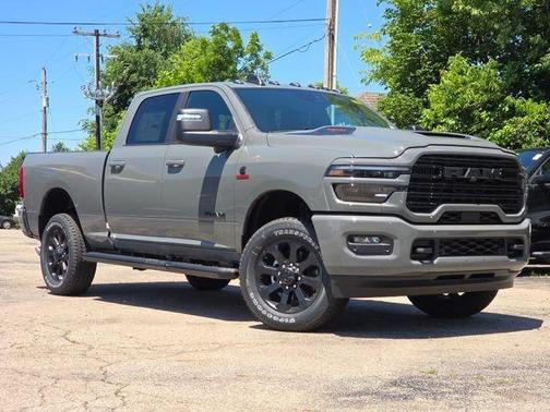 Ceramic Gray Clearcoat 2026 RAM 2500 Laramie