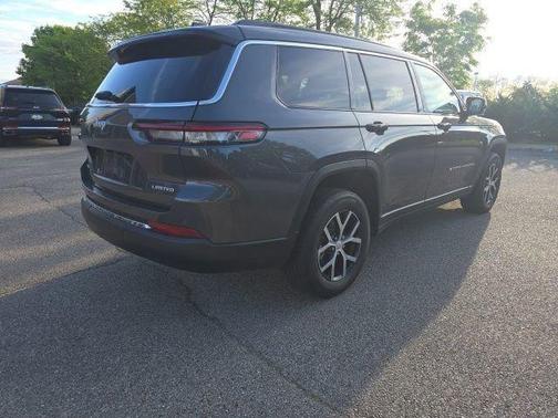 Baltic Gray Metallic Clearcoat 2024 Jeep Grand Cherokee L Limited