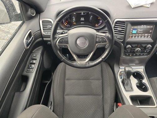 2021 Jeep Grand Cherokee Freedom Edition