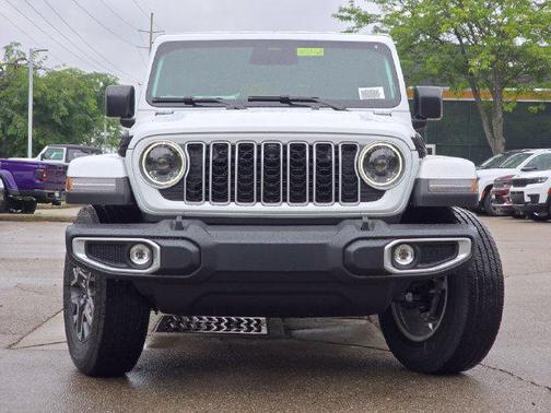 Bright White Clearcoat 2026 Jeep Wrangler Sahara