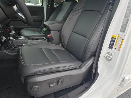 Bright White Clearcoat 2026 Jeep Wrangler Sahara