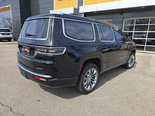 2022 Jeep Grand Wagoneer Series II