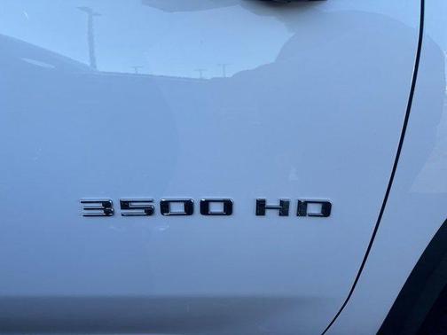 2021 Chevrolet Silverado 3500 LT