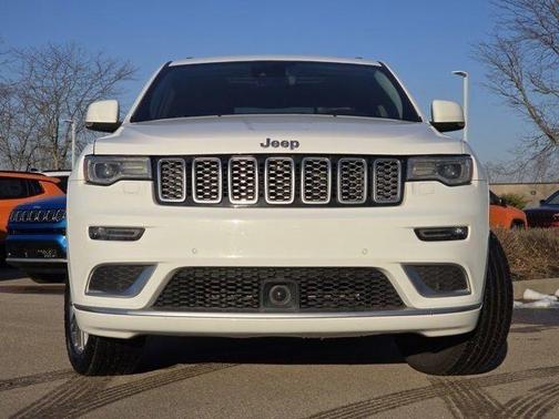 2018 Jeep Grand Cherokee Summit