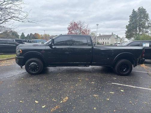 2022 RAM 3500 Limited