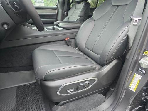 Baltic Gray Metallic Clearcoat 2026 Jeep Grand Wagoneer Limited Reserve