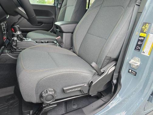 Anvil Clearcoat 2026 Jeep Gladiator Willys
