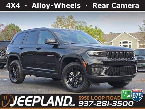 2025 Jeep Grand Cherokee Laredo