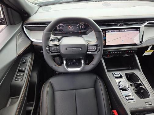 Diamond Black Crystal Pearlcoat 2026 Jeep Cherokee 85th Anniversary