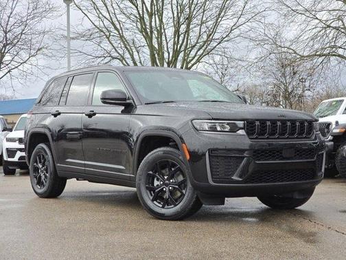 2026 Jeep Grand Cherokee Altitude