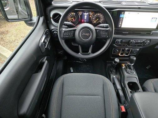 2025 Jeep Gladiator Nighthawk