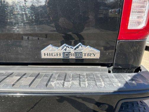 2018 Chevrolet Silverado 1500 High Country