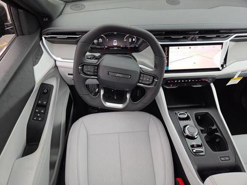 Diamond Black Crystal Pearlcoat 2026 Jeep Cherokee Limited