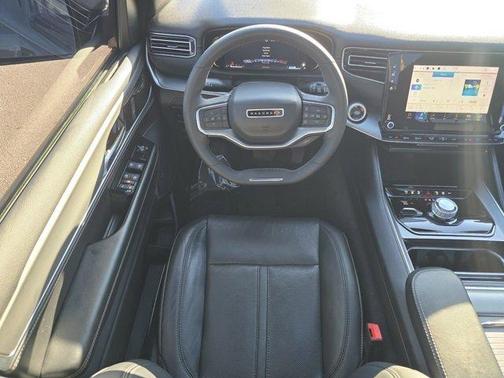 2023 Jeep Wagoneer Series II