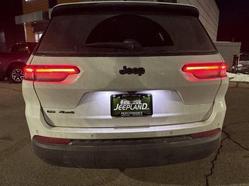 2023 Jeep Grand Cherokee L Altitude