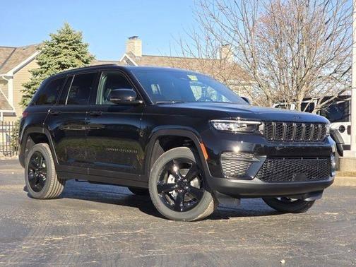 2025 Jeep Grand Cherokee Altitude