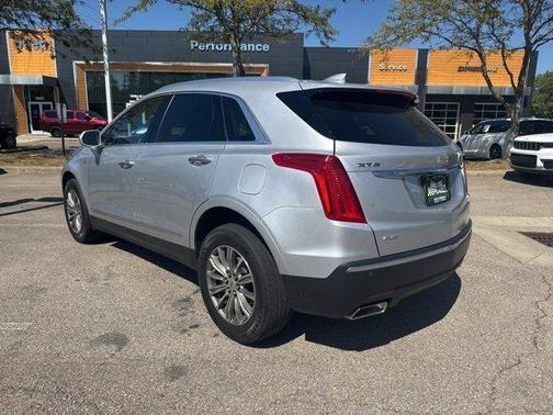 2017 Cadillac XT5 Luxury