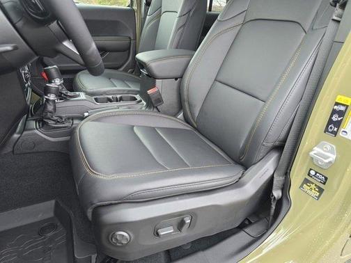 2026 Jeep Gladiator Sahara