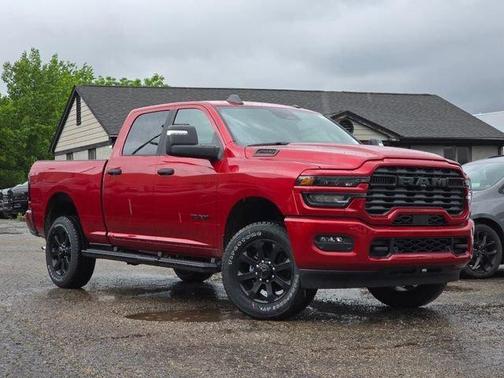 Molten Red Pearlcoat 2026 RAM 2500 Big Horn