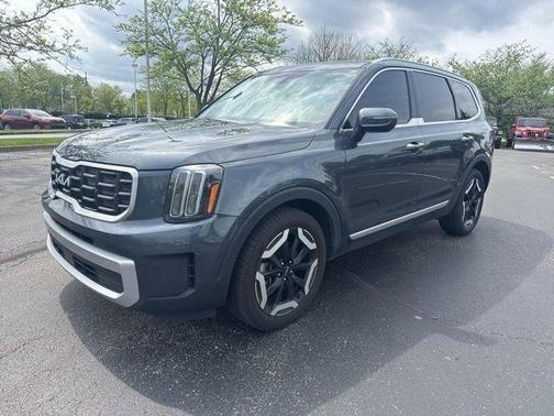 2023 Kia Telluride S