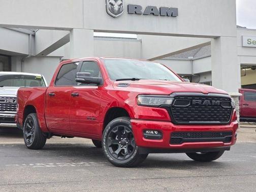 Molten Red Pearlcoat 2026 RAM 1500 Big Horn/Lone Star