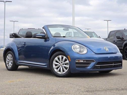 2018 Volkswagen Beetle 2.0T S